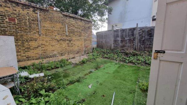 Sandy Hill Avenue, Woolwich