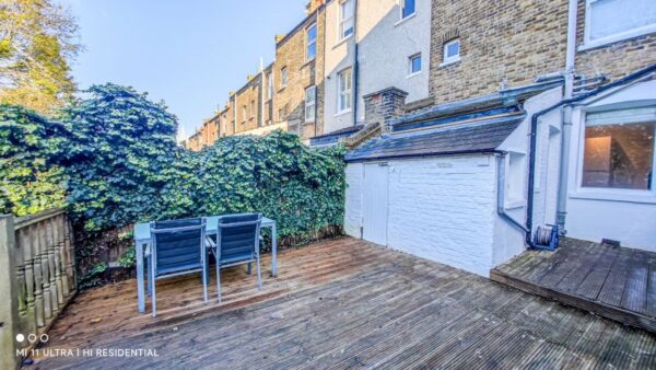 Paget Rise, Plumstead, London SE18