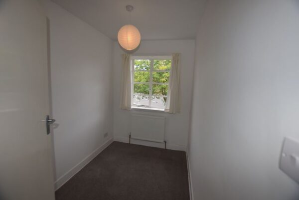 Mereworth Drive, Shooters Hill, SE18 3ED