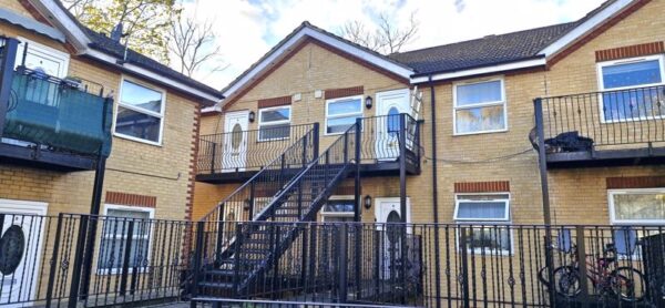 Uplands Close, Woolwich, London SE18