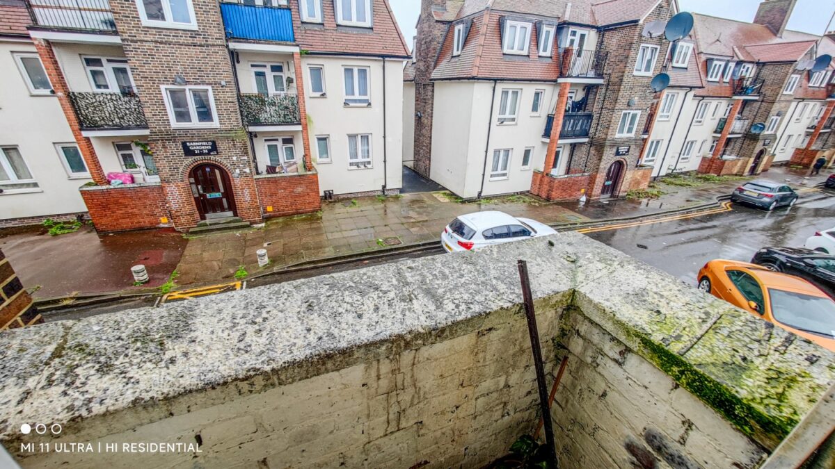 Barnfield Gardens , Plumstead Common Road, Plumstead, SE18