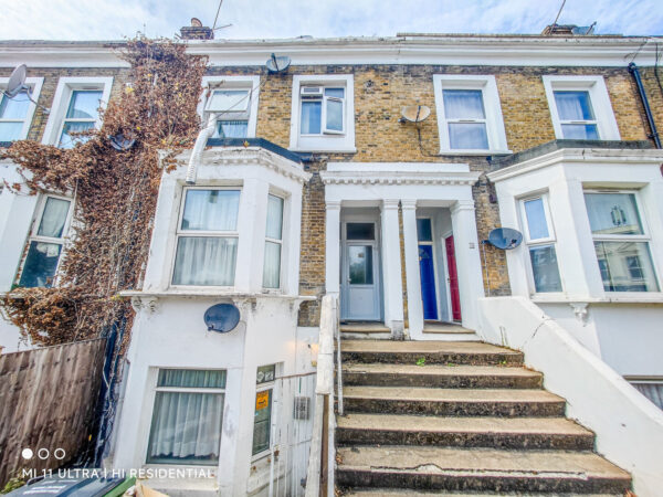 Herbert Road, Plumstead, SE18 3PP