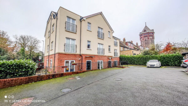 Eaglesfield Road, Shooters Hill, SE18 3HU