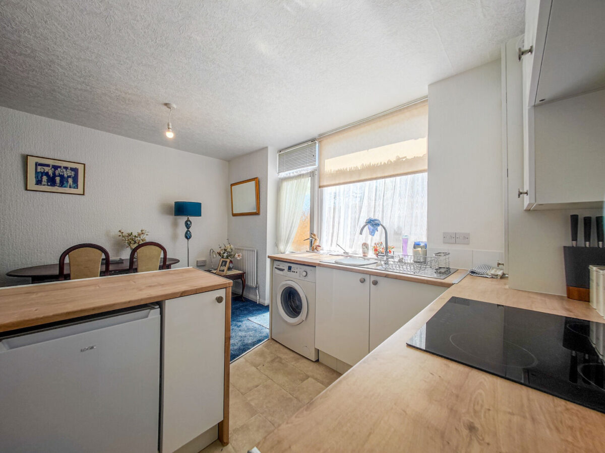 40A, The Oval, Sidcup, DA15