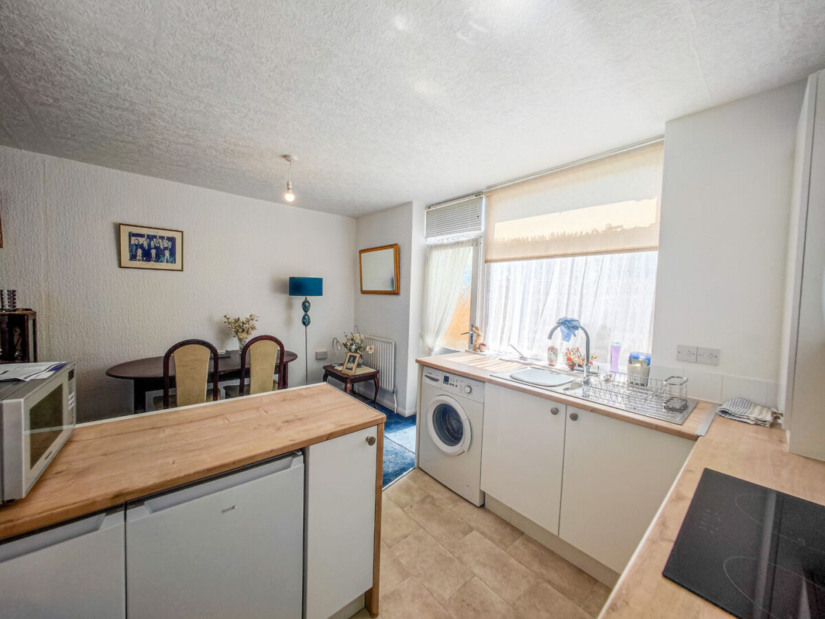 40A, The Oval, Sidcup, DA15